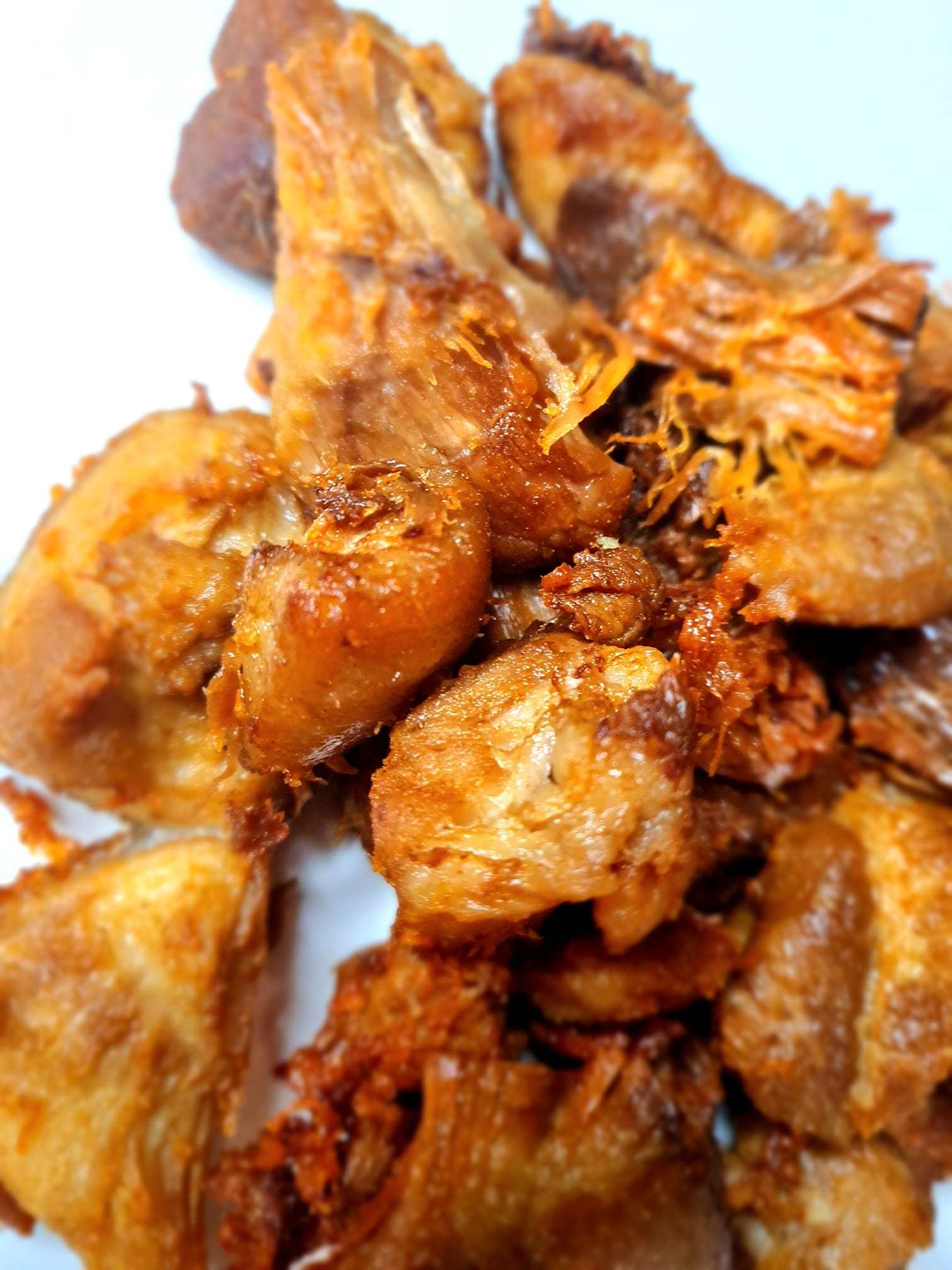 A signature Manje griyo plate